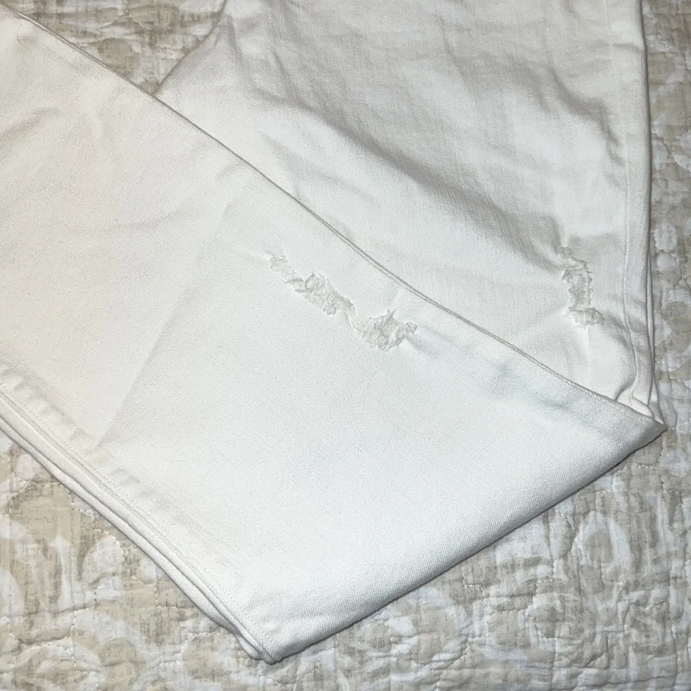 Spanx distressed white skinny jeans - Picture 10 of 12